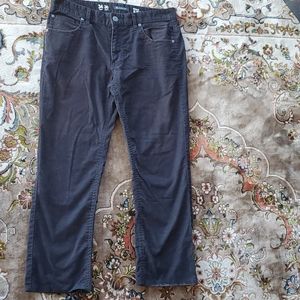 Inc Cords 34X30 Berlin Slim Straight